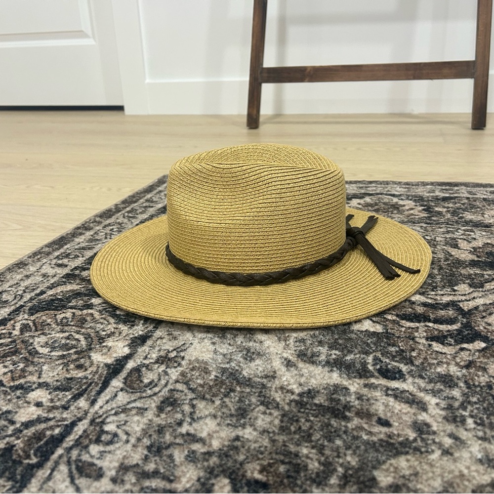 Carly Jean Los Angeles Hat